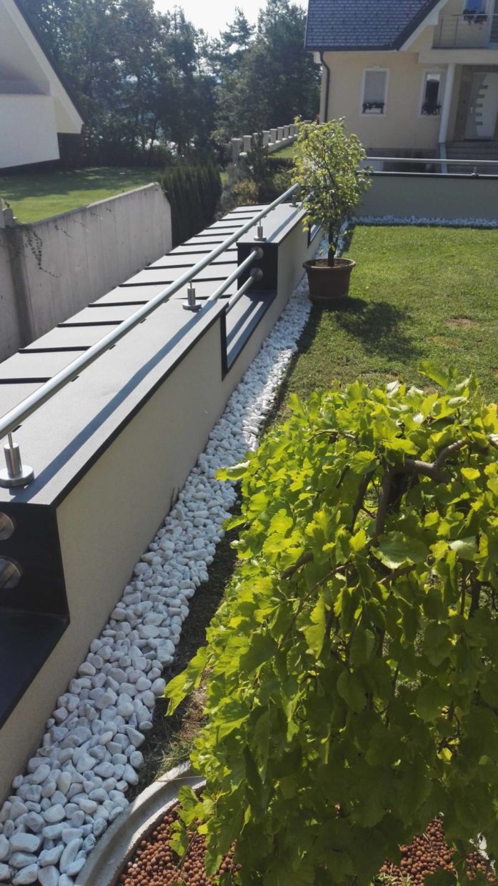 Inox ograja 48 Vrtne inox ograje z modernim dizajnom